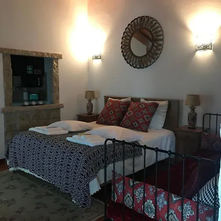 Moradia Rural De Charme Agradavel E Acolhedora Nyaraló