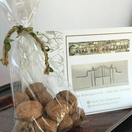 Casal Nogueiras, De Charme Agradaveis E Acolhedoras * Arrimal