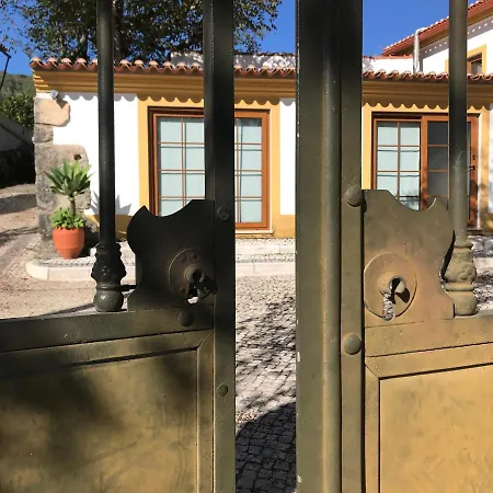 Feriehus Casal Nogueiras, De Charme Agradaveis E Acolhedoras Arrimal