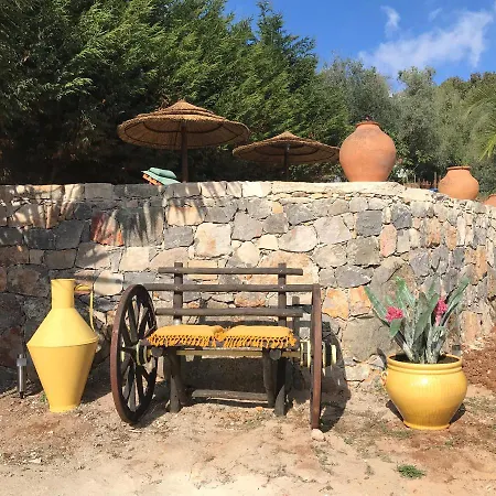 Casal Nogueiras, De Charme Agradaveis E Acolhedoras Arrimal