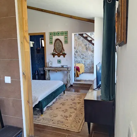 Casal Nogueiras, De Charme Agradaveis E Acolhedoras Vakantiehuis Arrimal