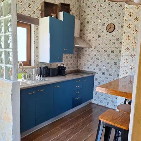 Casal Nogueiras, De Charme Agradaveis E Acolhedoras Feriehus *