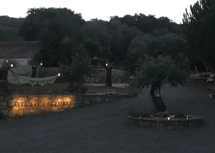 Casal Nogueiras, De Charme Agradaveis E Acolhedoras بيت للعطل