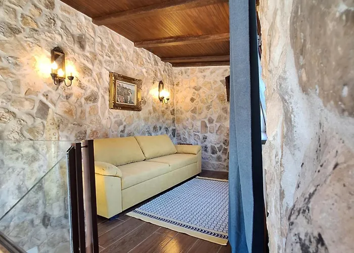 Casal Nogueiras, De Charme Agradaveis E Acolhedoras * Arrimal