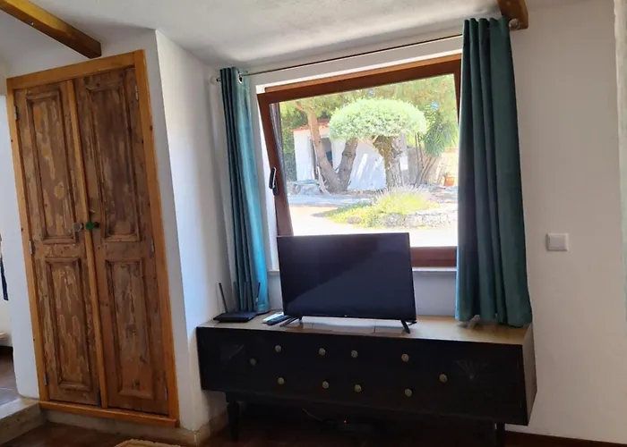 Casal Nogueiras, De Charme Agradaveis E Acolhedoras بيت للعطل